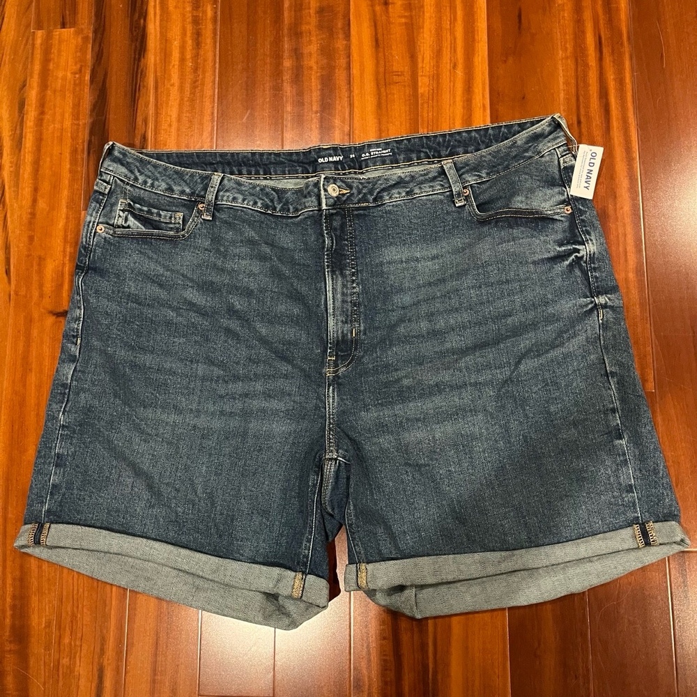 Old‎ Navy Jean Shorts High Rise O.G. Straight Medium Wash Denim New NWT Size 26